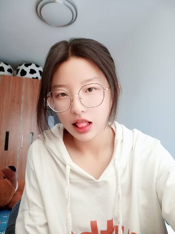 #少女 #反差 #学生 #眼镜妹好喜欢这种反差的小骚货😍😍😍